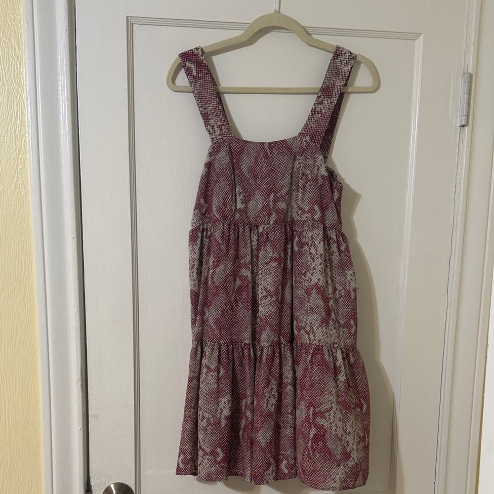 Stylish Pink and White Dress